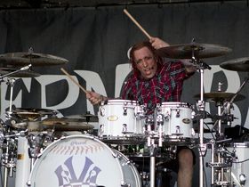 Sevendust's Clint Lowery, John Connolly talk Black Out The Sun track-by-track