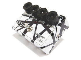 16 signature guitar effects pedals