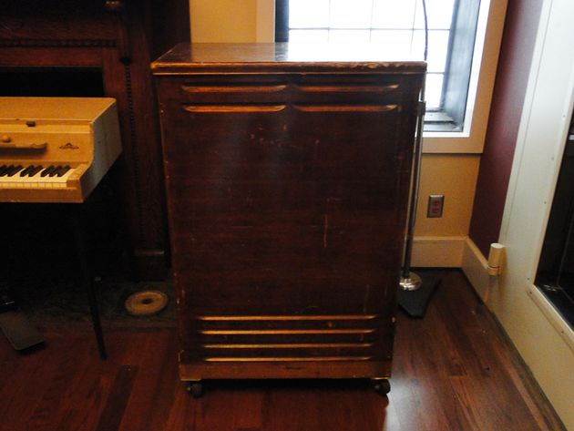 Piano Room - Leslie cabinet