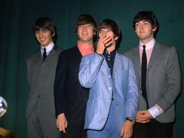 Outta The Blue Love Comes Knockin' Outta The Blue Love Comes Knockin'