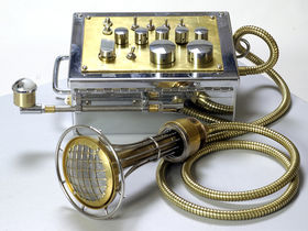 17 amazing Steampunk synthesizer mods