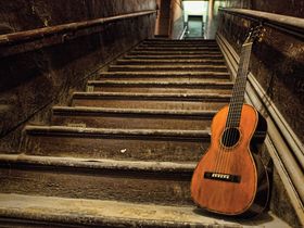 Preview: A Story Of Six Strings by Stephen Arnold