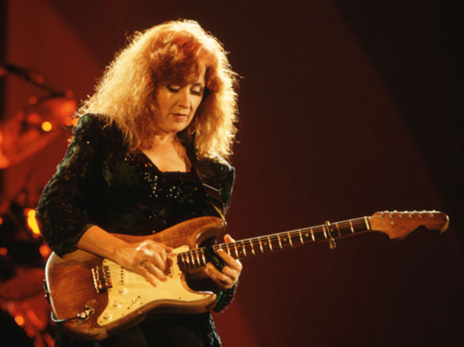 35 Fender Stratocaster stars: part 2