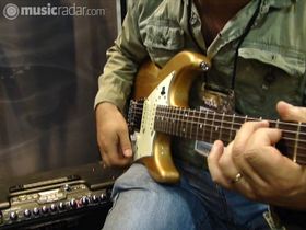 Summer NAMM 2010: Line 6 James Tyler Variax demo