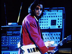 15 ultimate synth icons