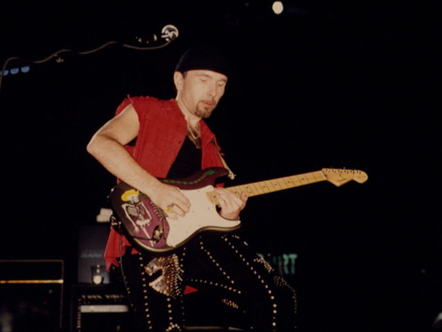 The Edge plays Clapton?