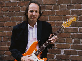 10 unsung Fender Stratocaster stars