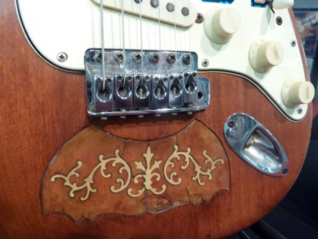 Bridge inlay