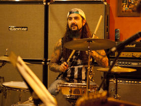 Mike Portnoy, Billy Sheehan and Richie Kotzen talk The Winery Dogs CD track-by-track