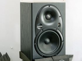 In pictures: Yousef's London studio