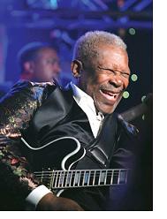 http://cdn.mos.musicradar.com/images/legacy/totalguitar/BBLivehiressm.jpg