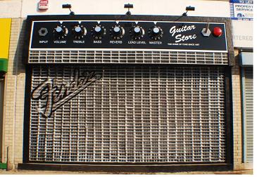 http://cdn.mos.musicradar.com/images/legacy/totalguitar/DSC_0051.JPG