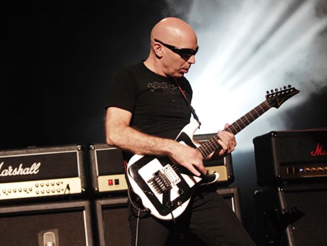 Chickenfoot: Joe Satriani