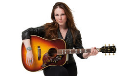 What strings do you use, Sandi Thom?