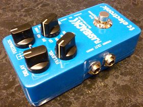 TC Electronic Flashback Delay and Hall Of Fame Reverb Toneprint pedals
