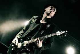 Skunk Anansie guitarist Ace to host technique course in October 2013