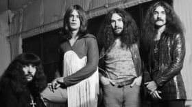 Ozzy: Bill Ward 'couldn't cut' Sabbath set