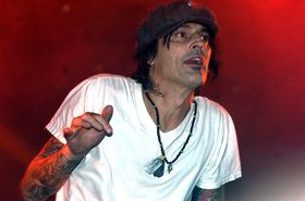 Tommy Lee and Motley Crue announce last ever tour