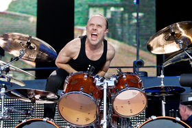 Les 9 batteurs héros d'Arin Ilejay d'Avenged Sevenfold