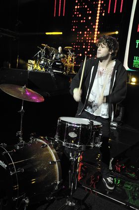 In Pictures: The Wanted's Jay McGuiness joins Steve Barney at the kit