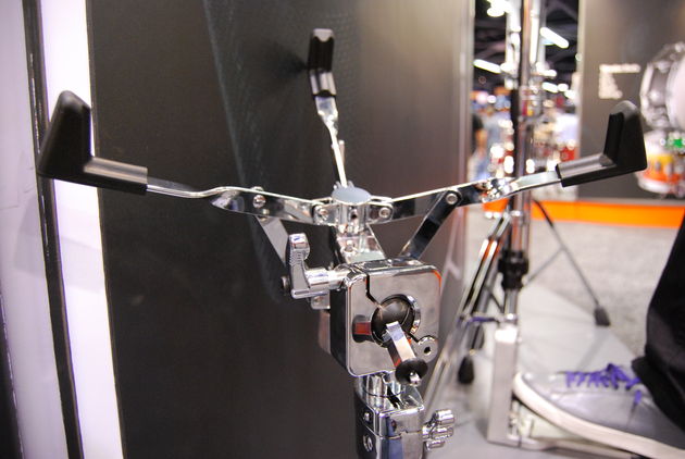 Snare stand