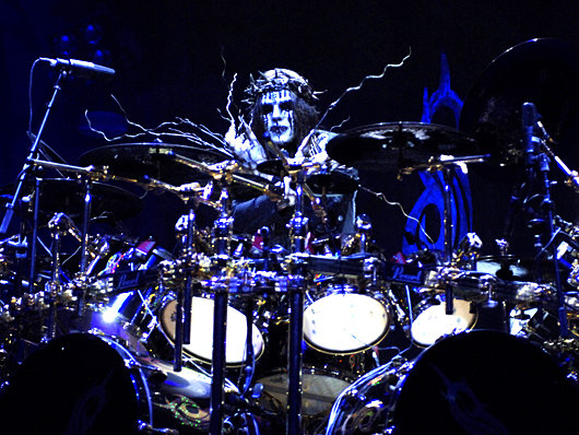 Барабанщик Joey Jordison