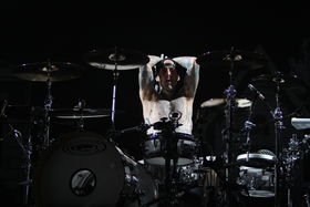 In Pictures: Travis Barker live with Blink-182