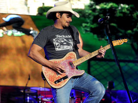 The 10 Highest-Earning Guitarists 2011