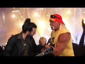 Video: Hulk Hogan jams with Bumblefoot, world implodes