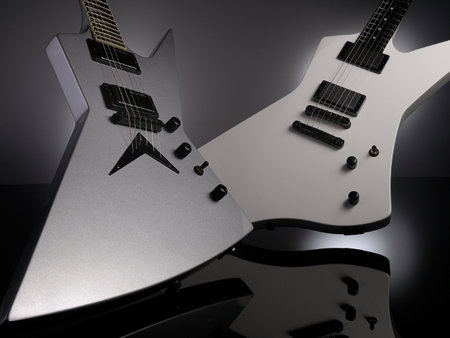 Hetfield ltd vs mustaine dean