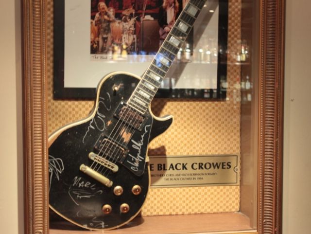 Black Crowe's Gibson Les Paul