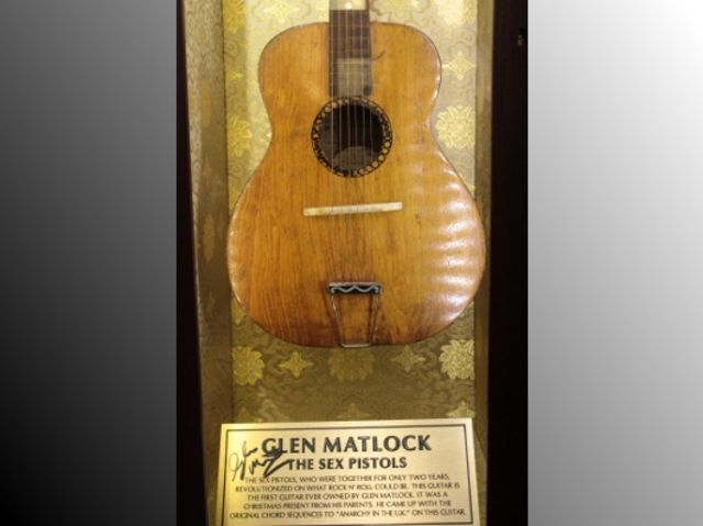 Glen Matlock's first acoustic