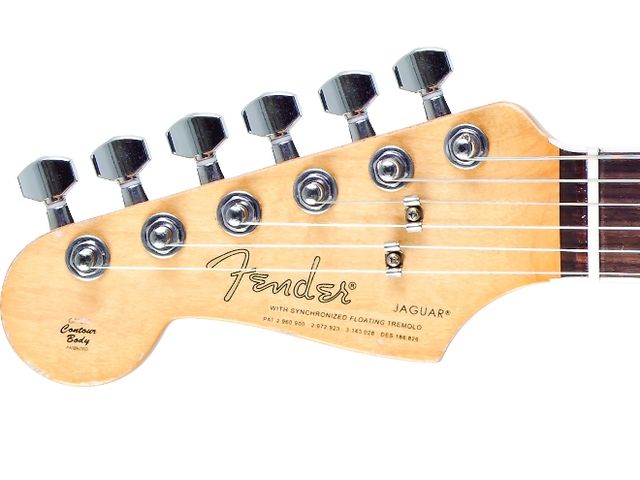 Headstock Also unusual is the guitar's Strat sized headstock, complete with non-period-correct 'spaghetti' Fender logo.