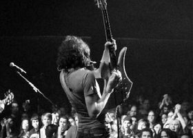 Tenacious D Blog: John Konesky - The D's gear